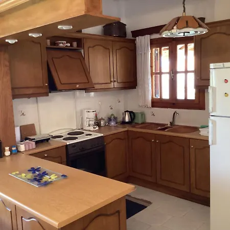 Serene Views * Pylos