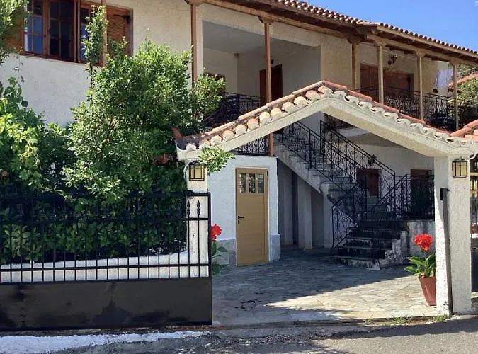 Serene Views Пилос